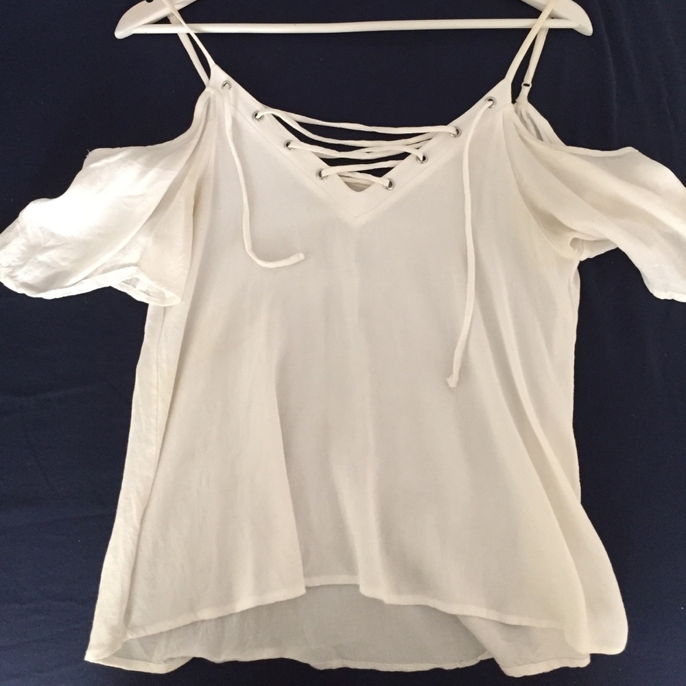 White lace up top